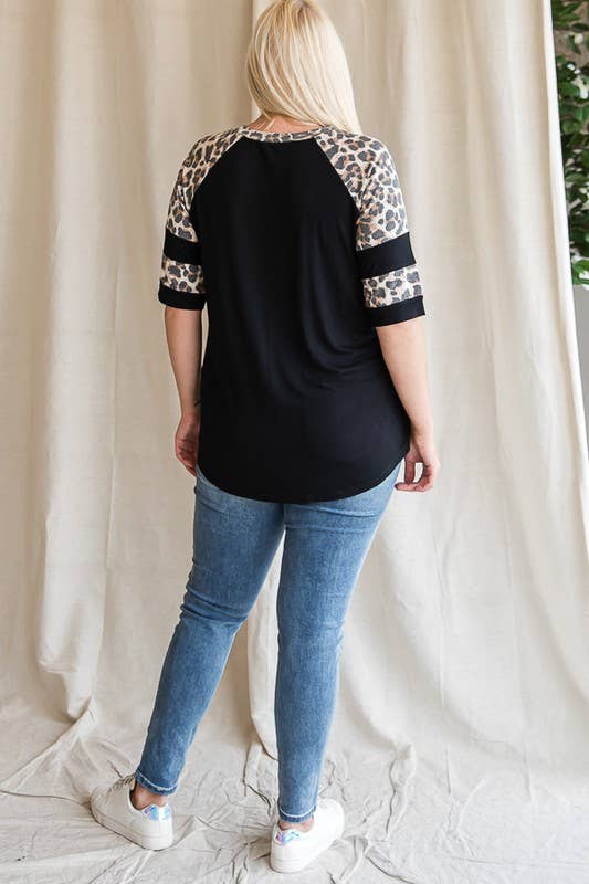 Leopard Print Raglan Short Sleeve Top