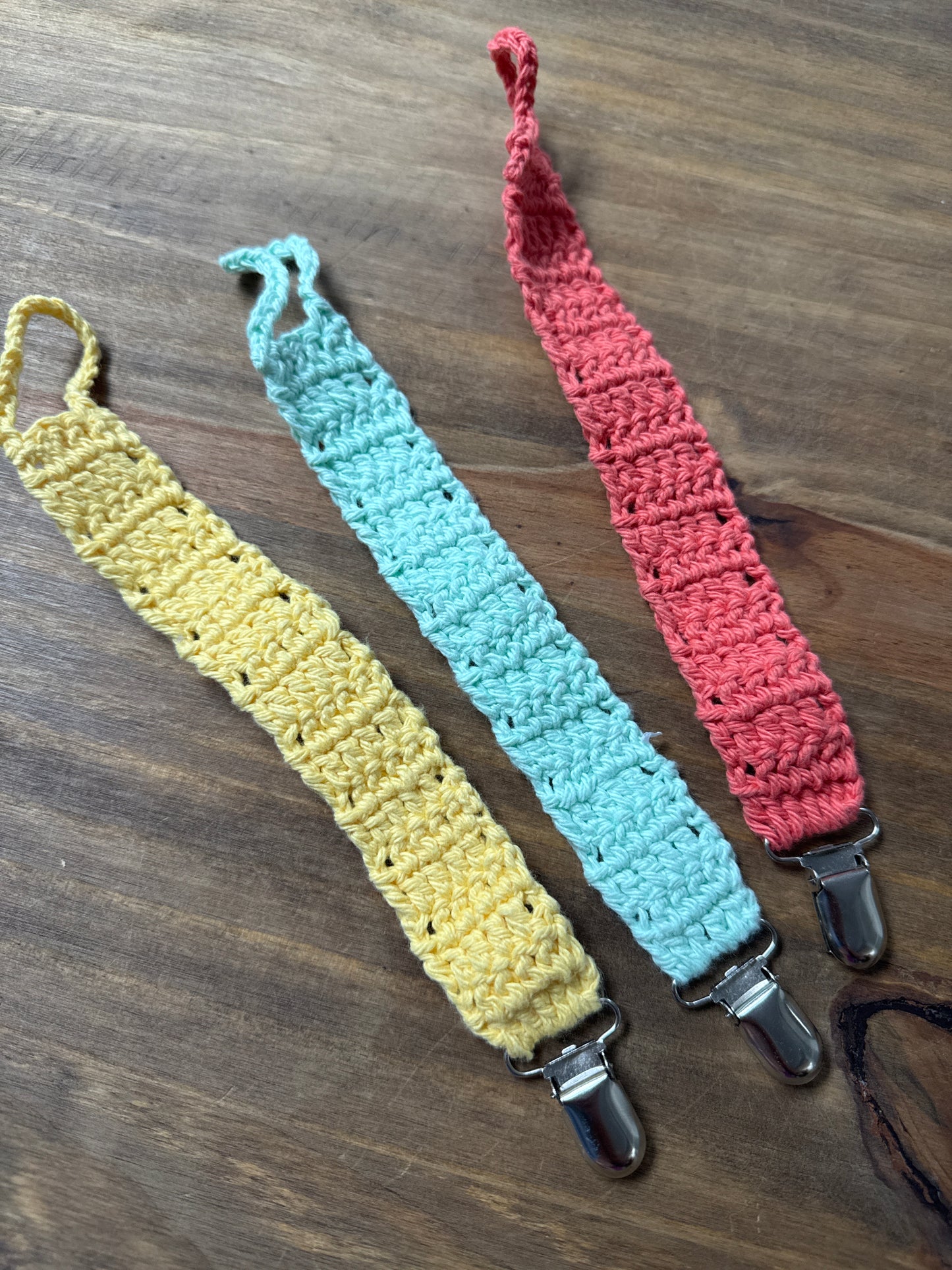 Yarn Pacifier Clip