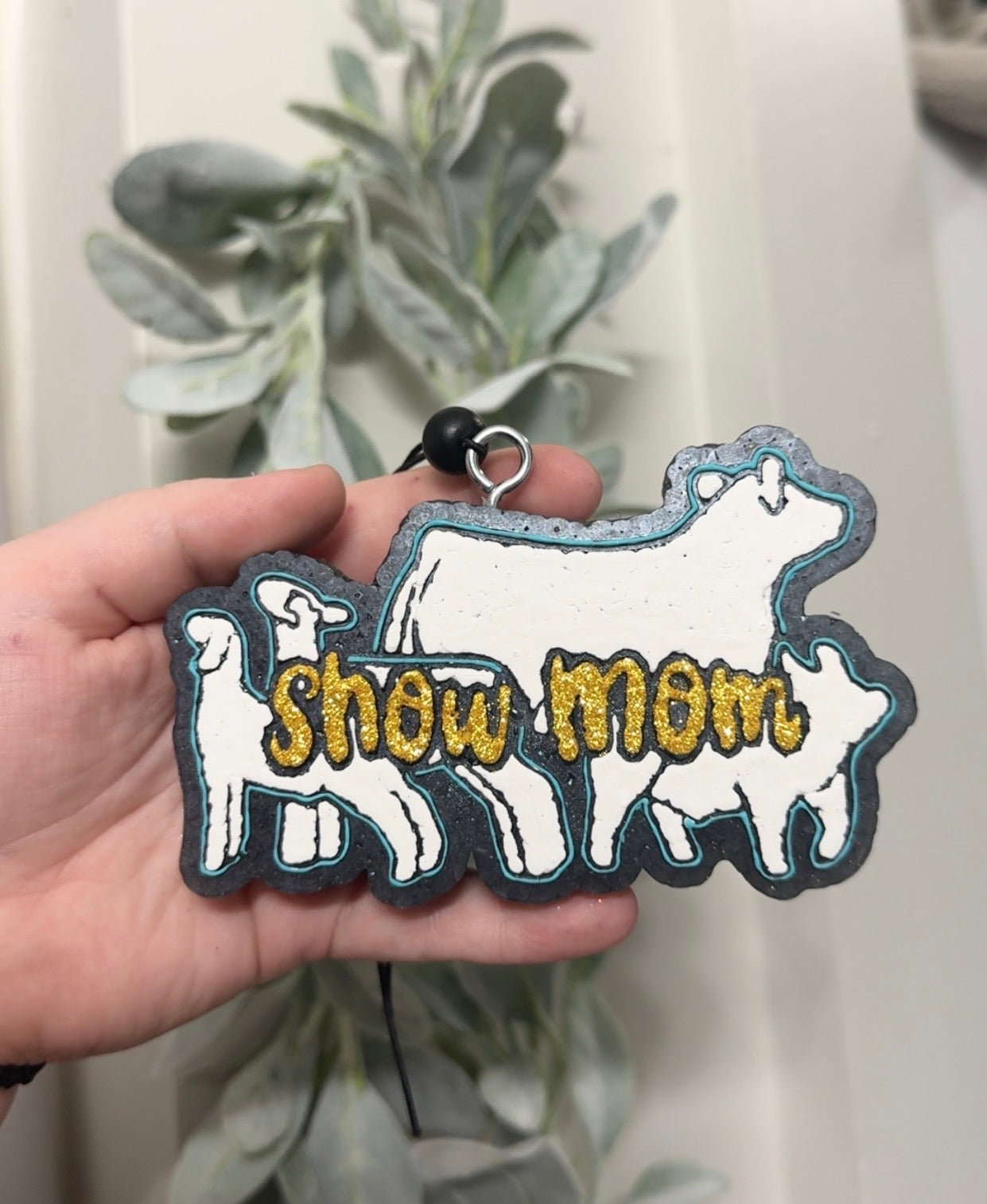 Show Mom Freshie