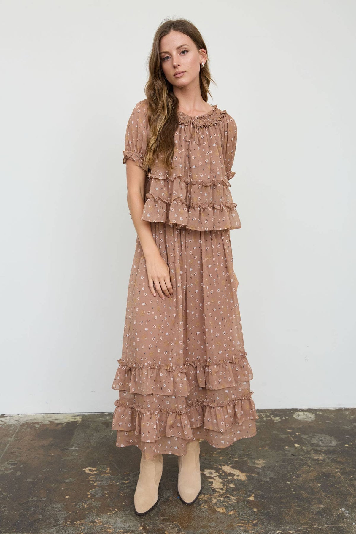 FLORAL RUFFLED TIERED HEM MIDI SKIRT