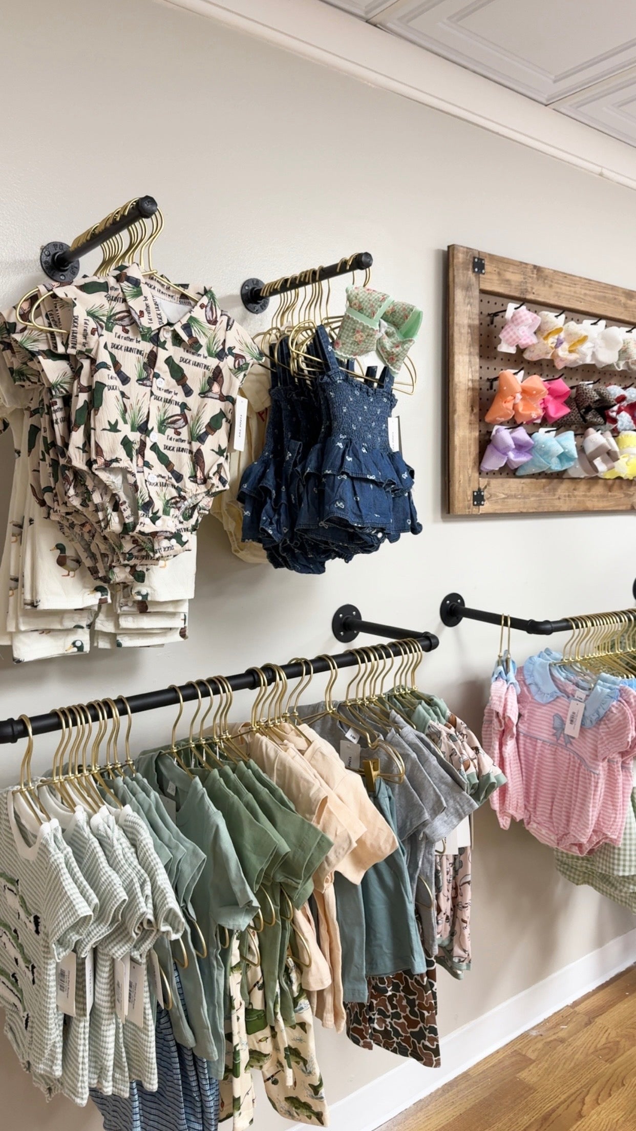KIDS COLLECTION
