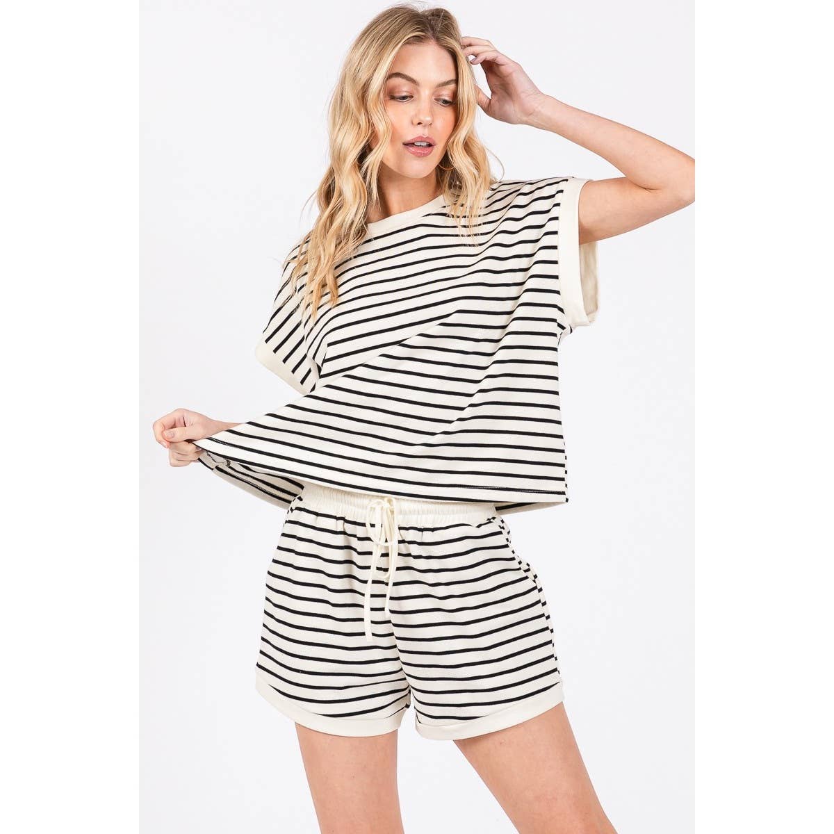 Contrast Striped Round Neck Top & Shorts Set Loungewear