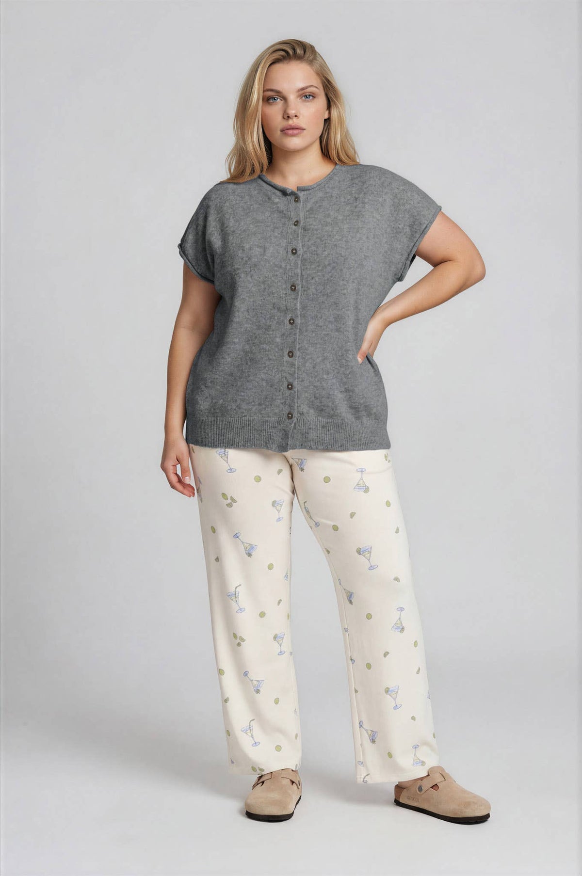 PLUS RAW EDGE SLEEVELESS LIGHTWEIGHT CARDIGAN