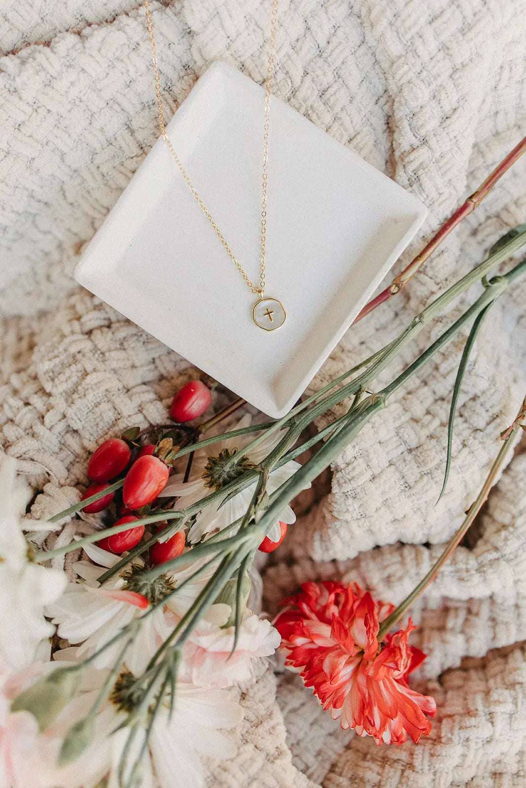 Haven White Coin Cross Necklace – Tarnish-Free 18" Dainty