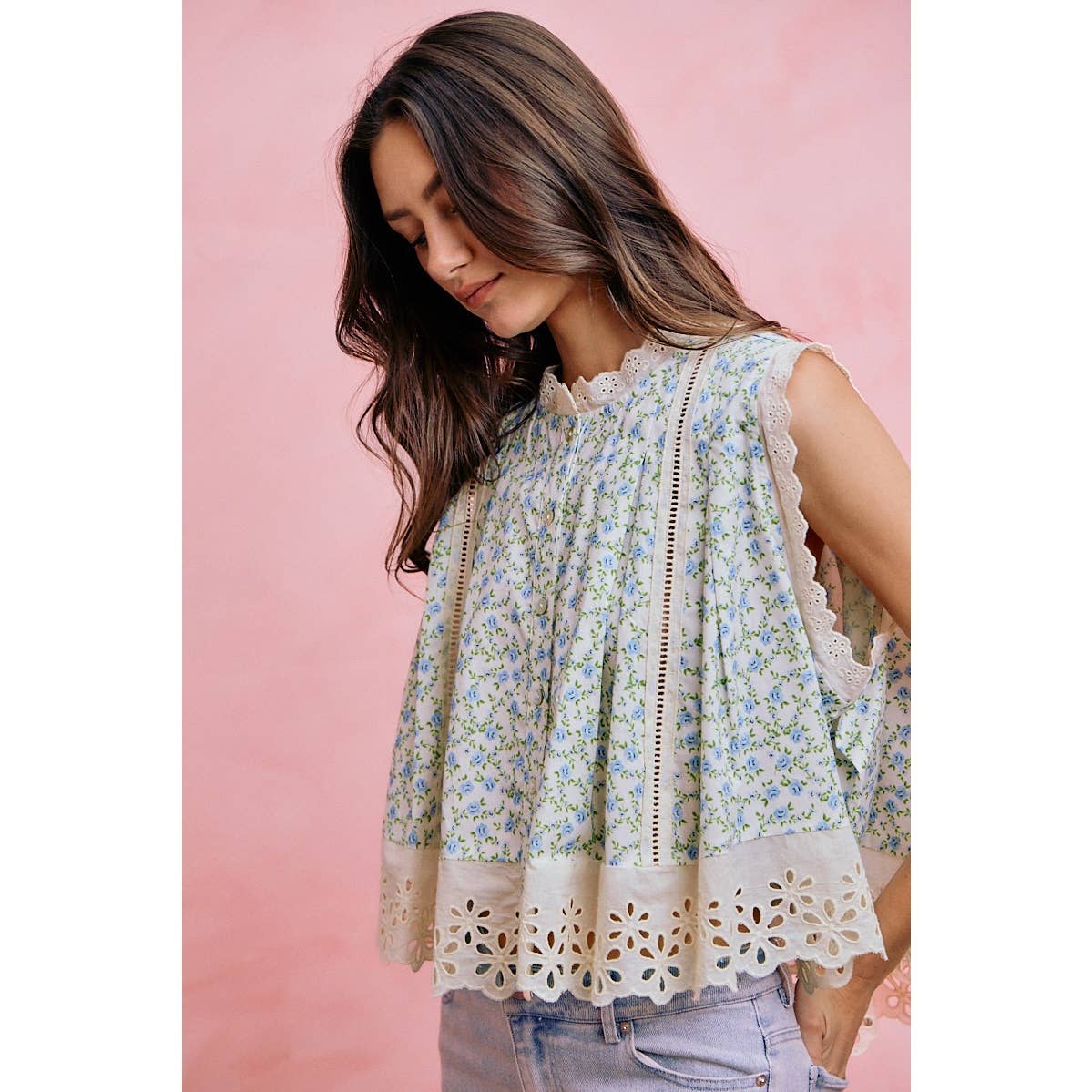 FLORAL PRINT WOVEN BUTTON DOWN TRIMMED BLOUSE TOP
