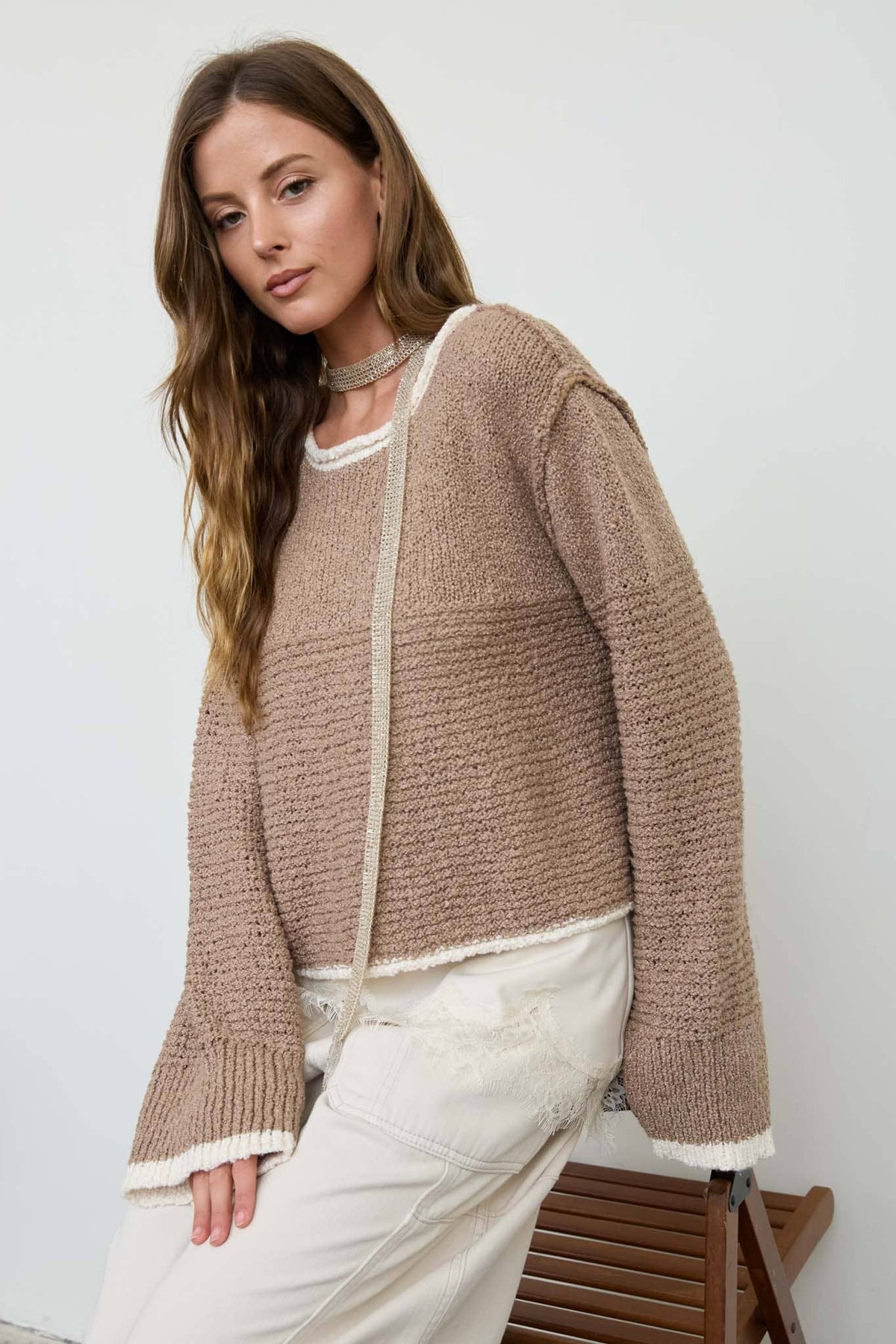 CONTRAST TRIM AND KNIT PATTERN LONG SLEEVE SWEATER