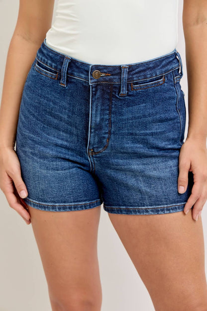 HW T.C. Slim Short