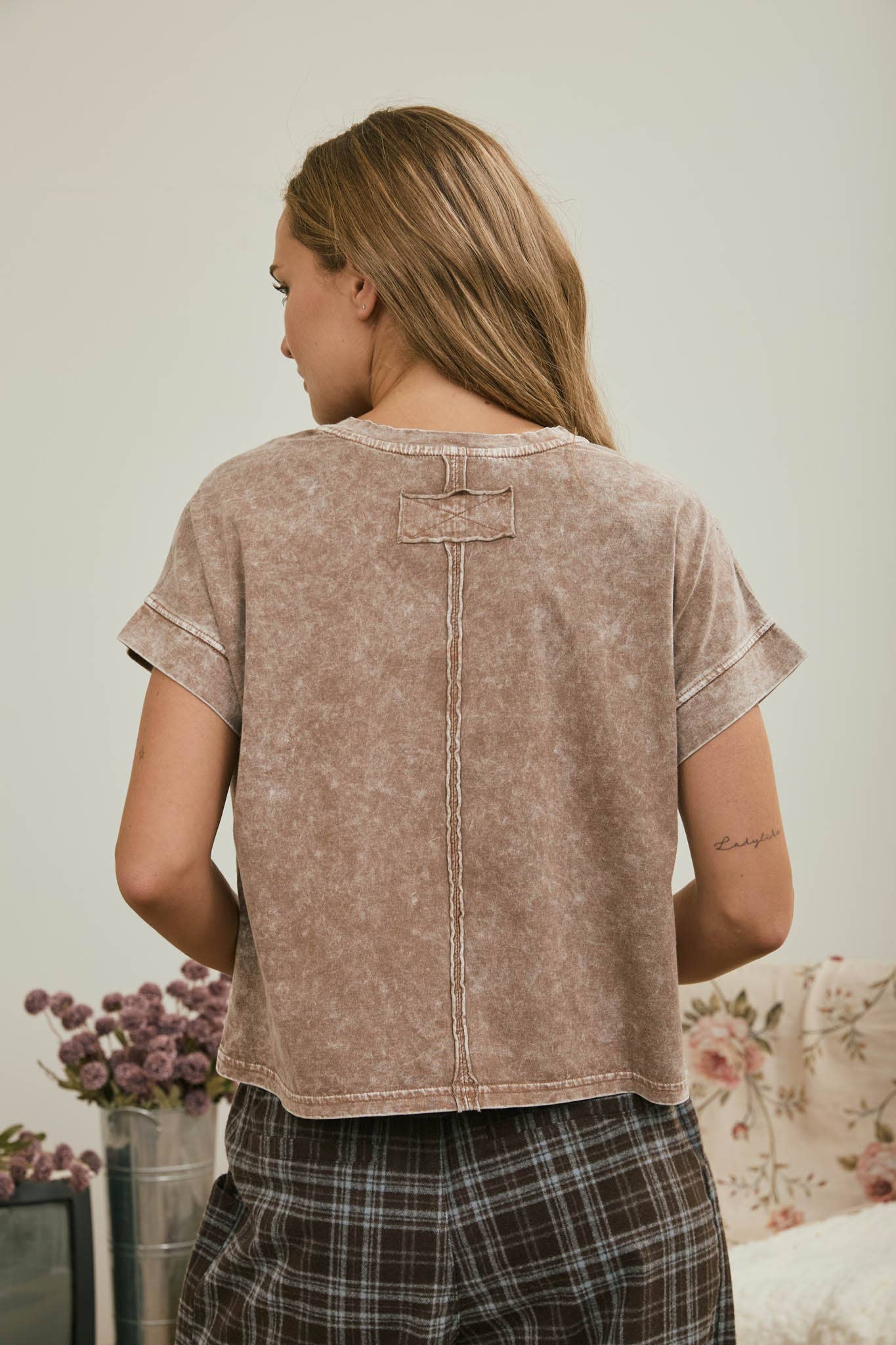 WASHED SHORT SLEEVE BOXY KNIT TOP