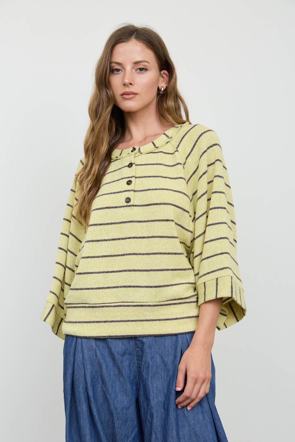 STRIPE HENLEY WIDE LONG SLEEVE KNIT TOP