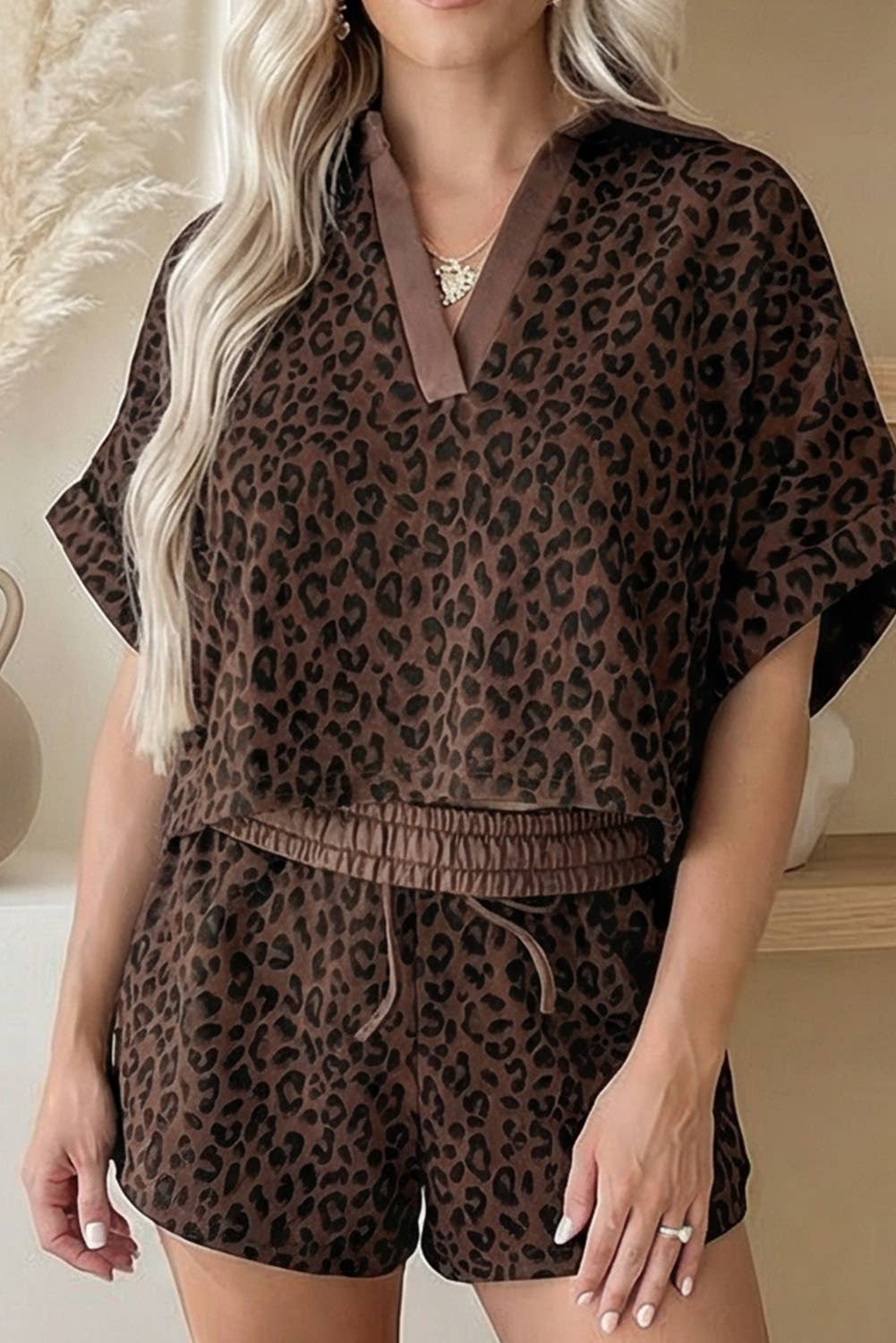 V Neck Collar Leopard Print Top and Shorts 2pcs Set