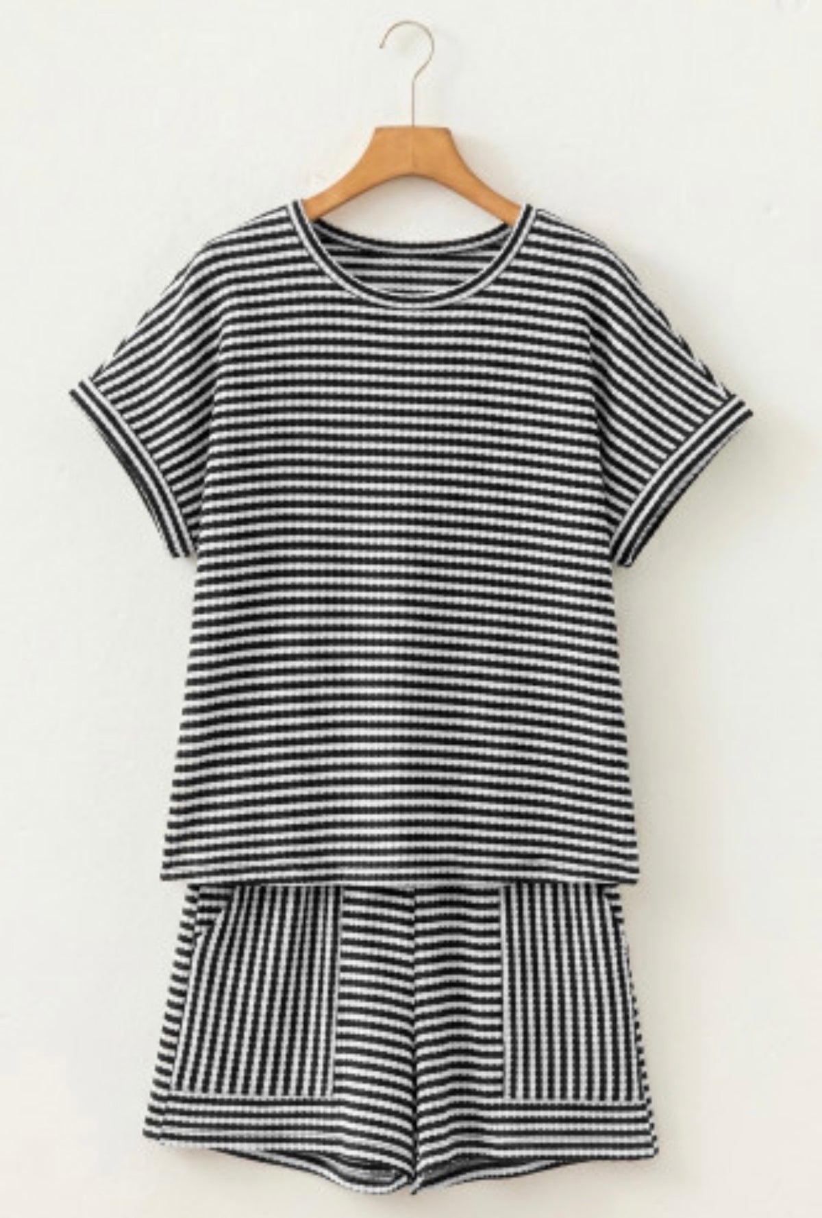 Tiffany White/Black Stripe Set
