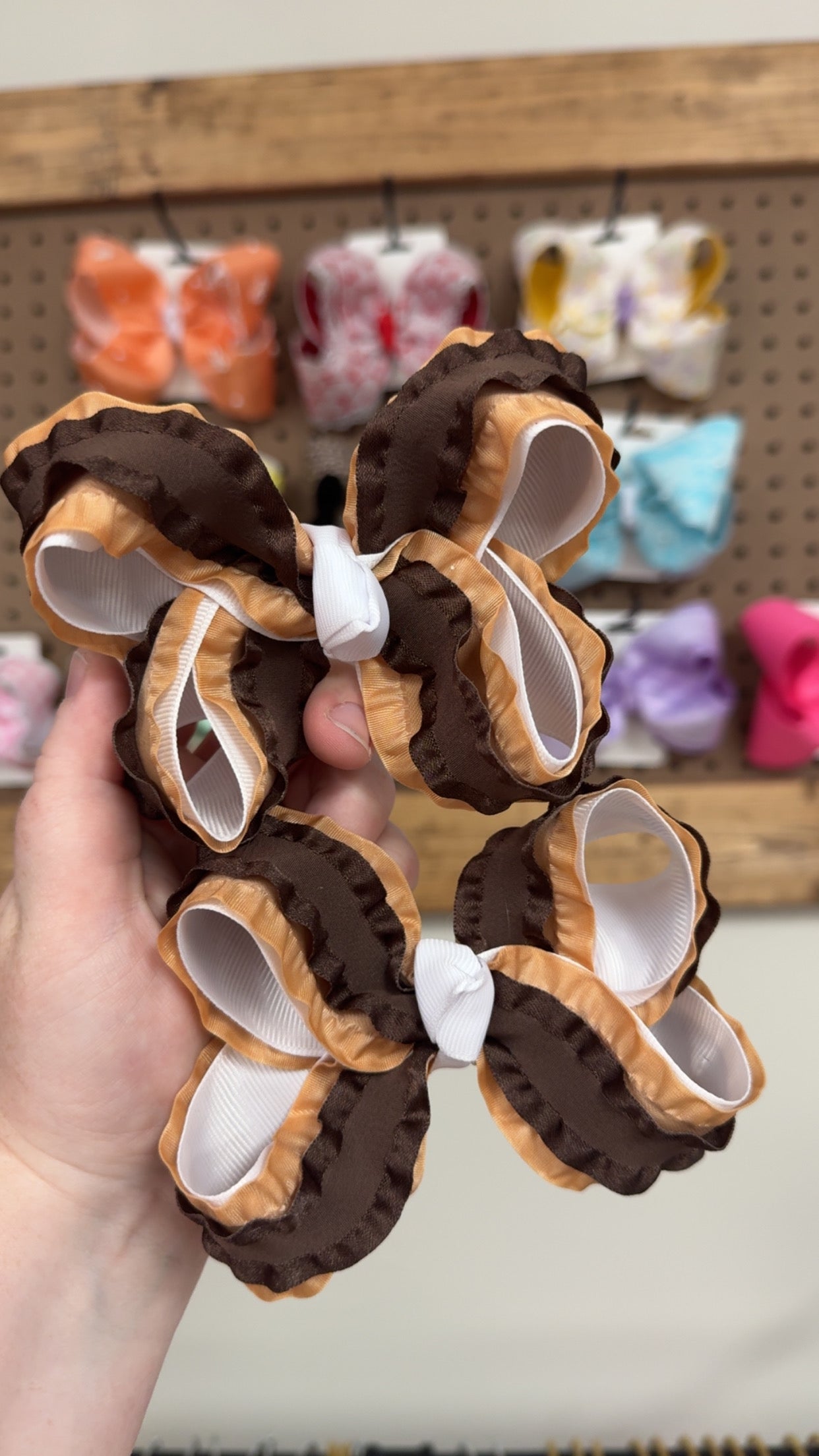 Baylor Made Pig Tails - Alligator Clip - 20