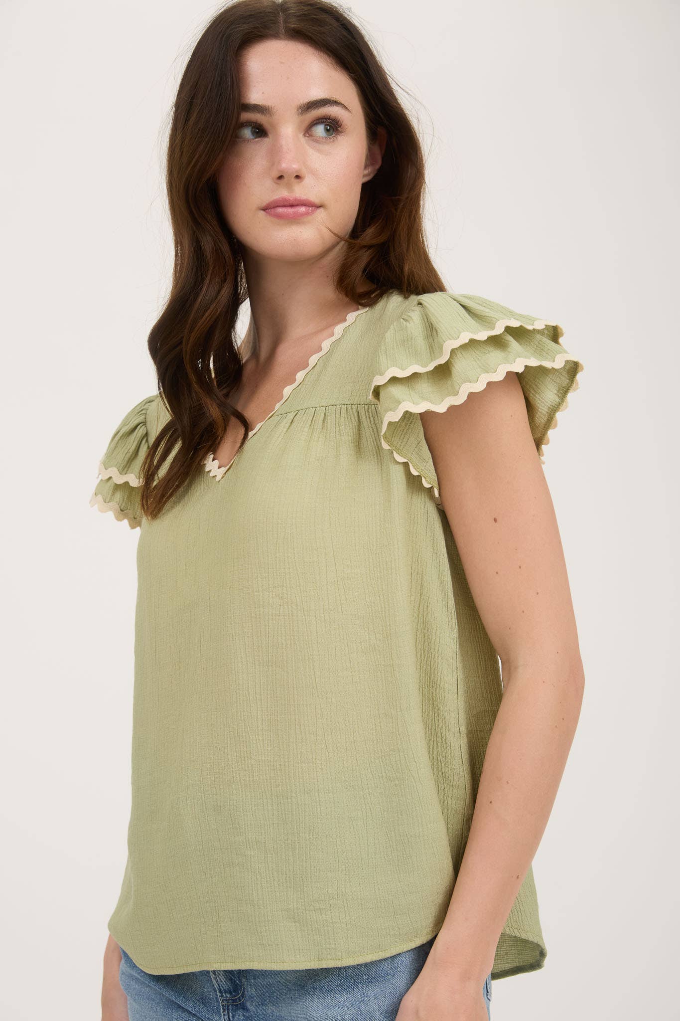 V NECK WAVY TRIM RUFFLE SLEEVE TOP