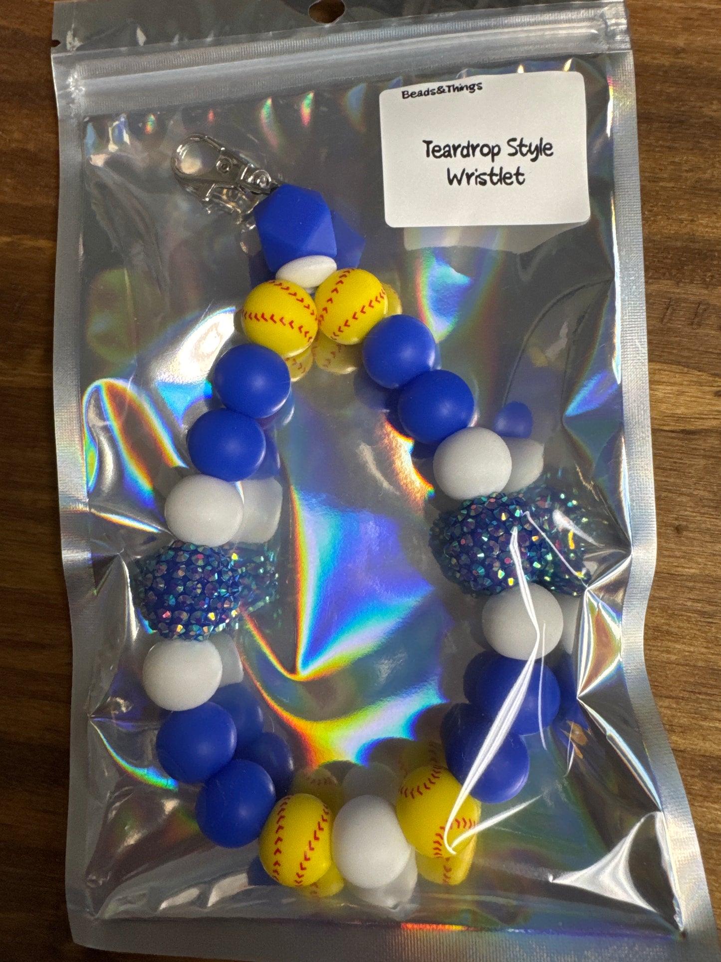 Beads&Things Teardrop Wristlet