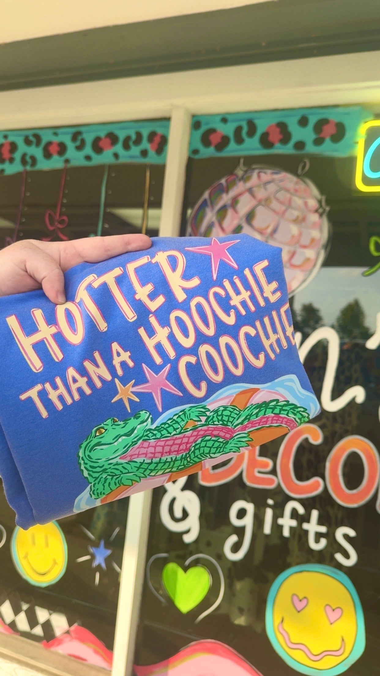 Hotter Than A Hoochie Coochie - Gator