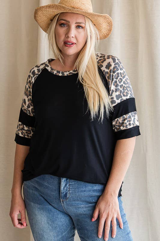 Leopard Print Raglan Short Sleeve Top