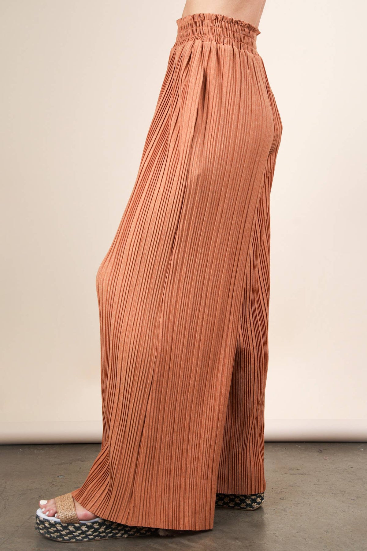 Leopard Print Wide Leg Pleated Pants