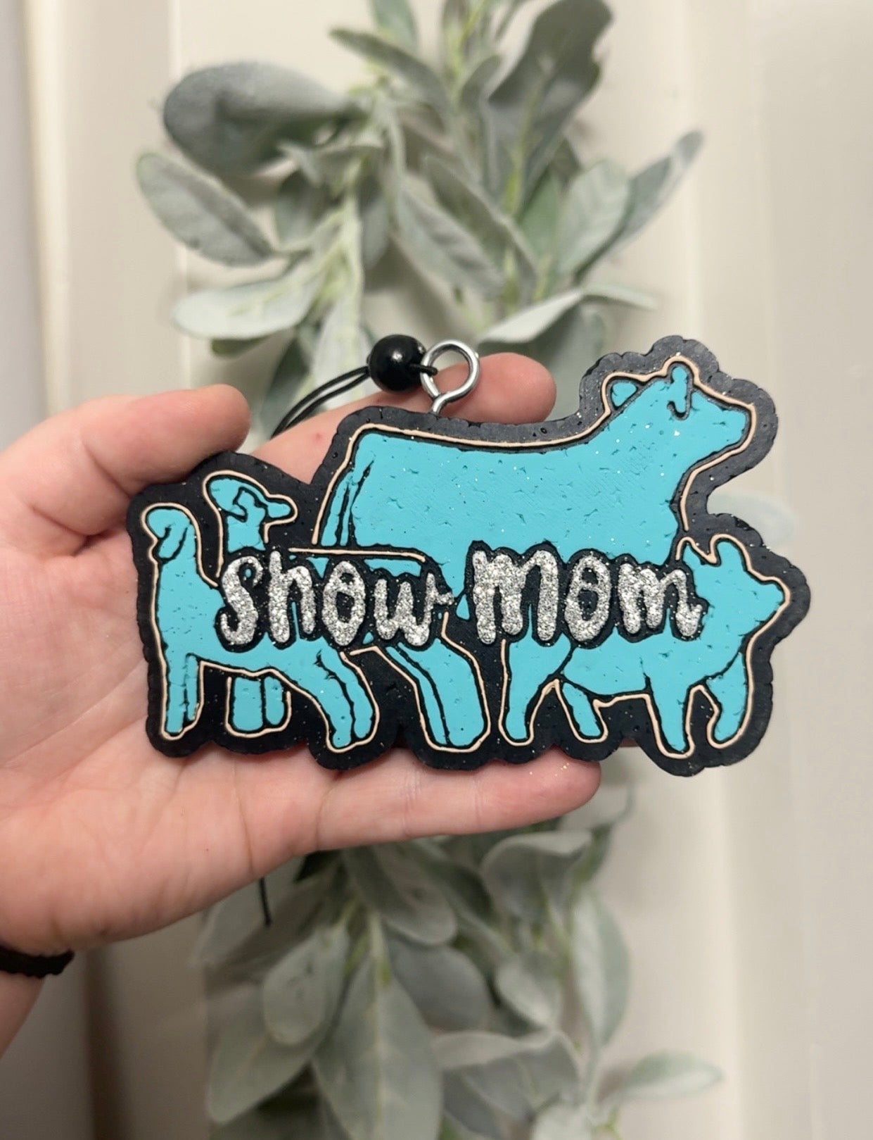 Show Mom Freshie