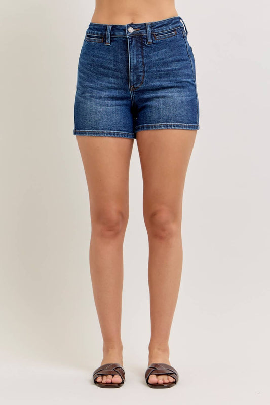 HW T.C. Slim Short