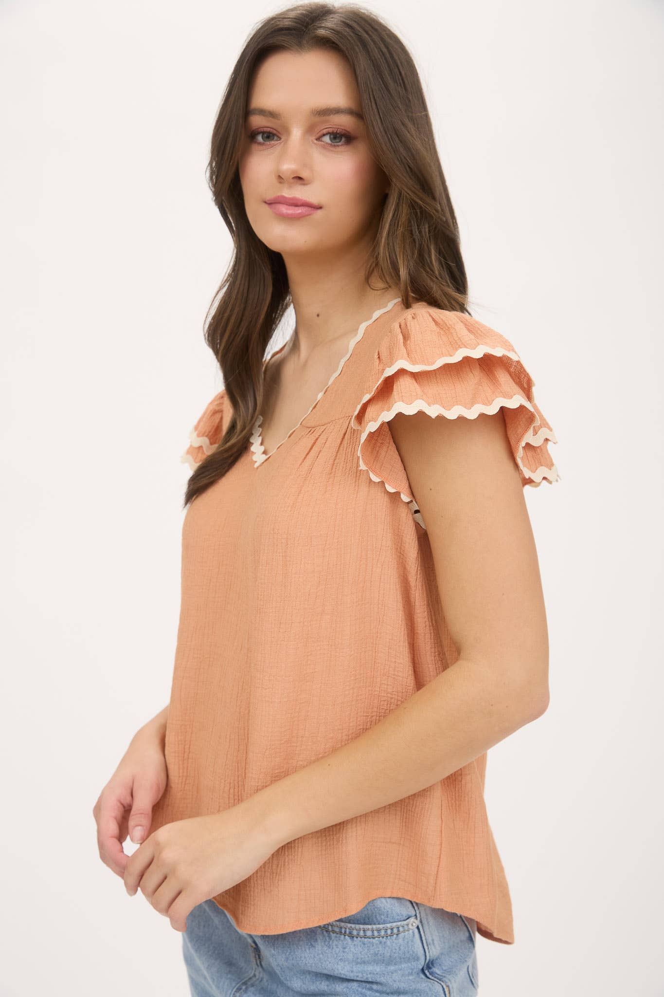 V NECK WAVY TRIM RUFFLE SLEEVE TOP