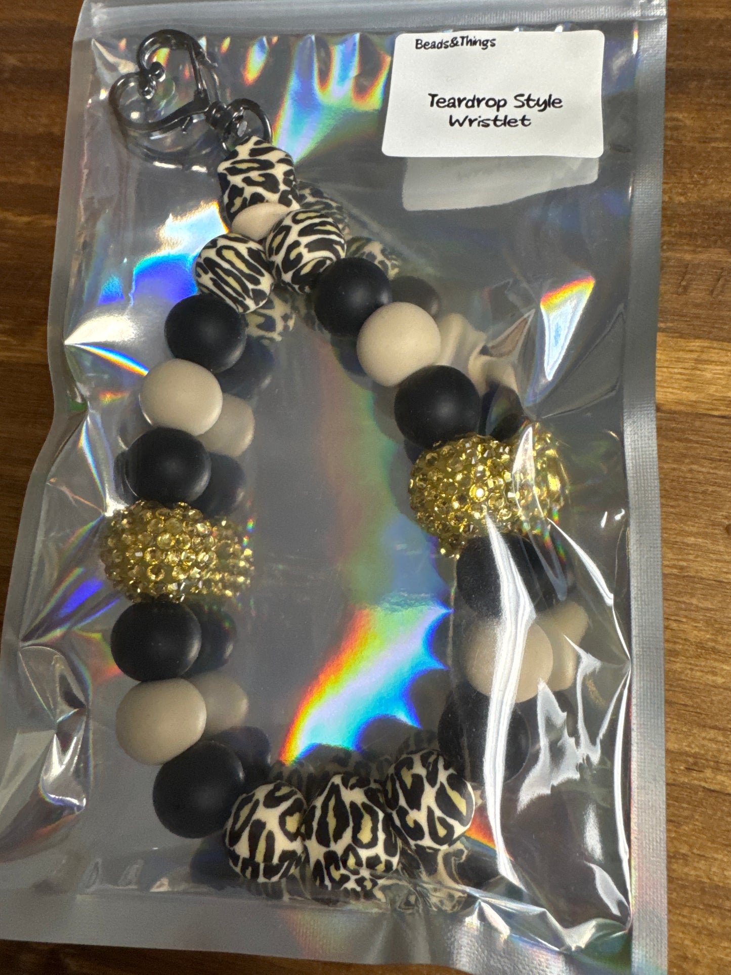 Beads&Things Teardrop Wristlet