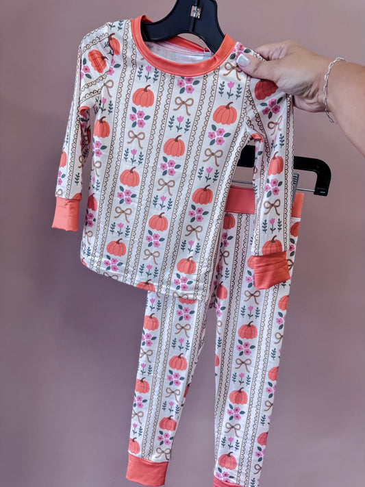 TTB Autumn Bows Jammies 091026