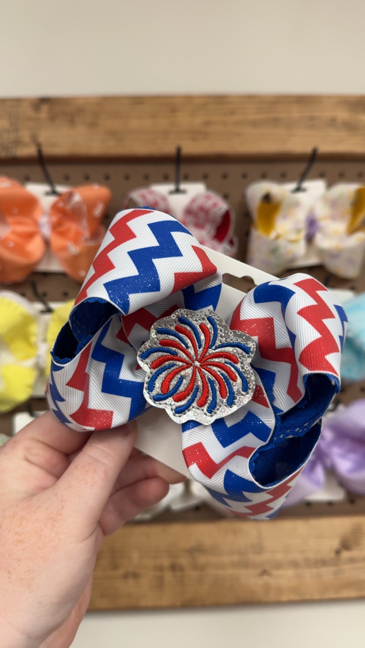 Baylor Made Bows - Alligator Clip - 18