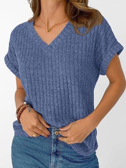 Ribbed Knit V-Neck Top – Relaxed Fit Casual Summer Tee