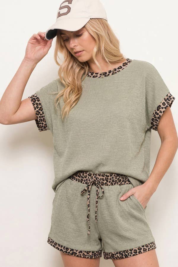 Leopard Print Trim Waffle Knit Loungewear Set