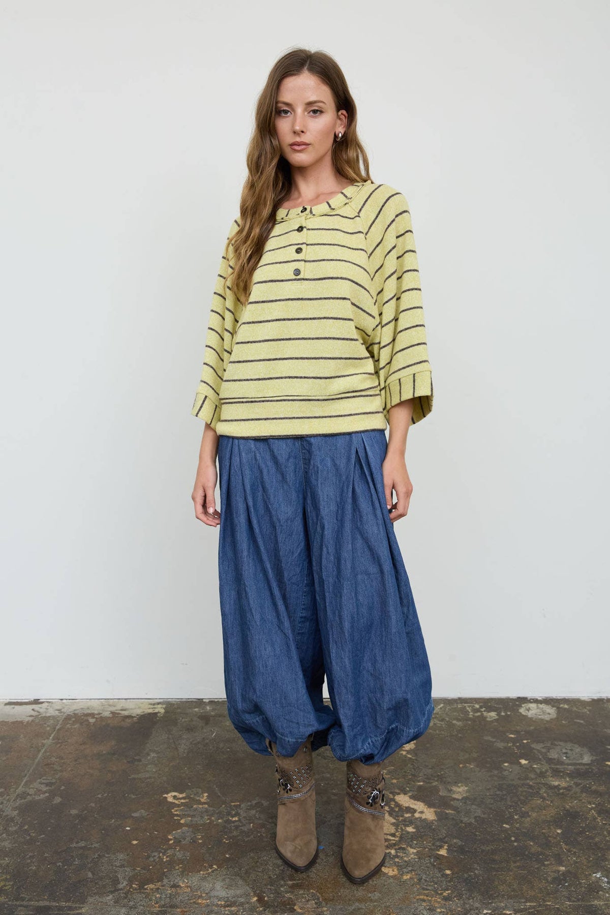 STRIPE HENLEY WIDE LONG SLEEVE KNIT TOP
