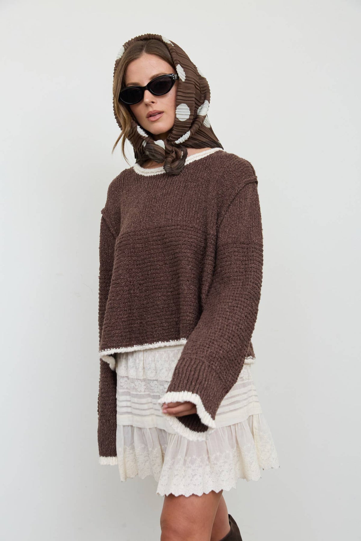 CONTRAST TRIM AND KNIT PATTERN LONG SLEEVE SWEATER