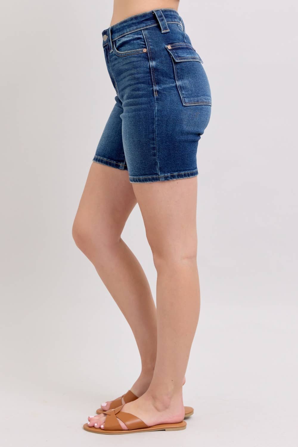 High Waist Bermudas w/ Back Flap Pockets
