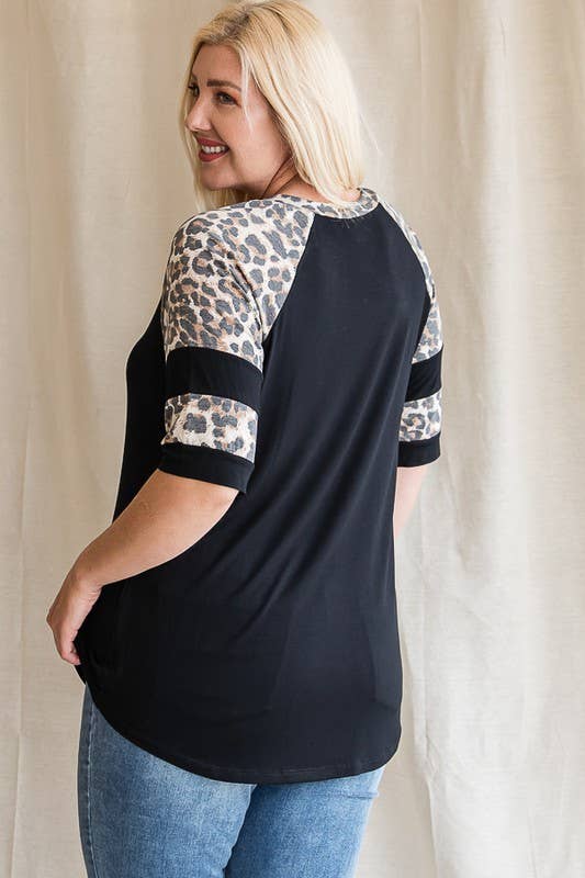 Leopard Print Raglan Short Sleeve Top