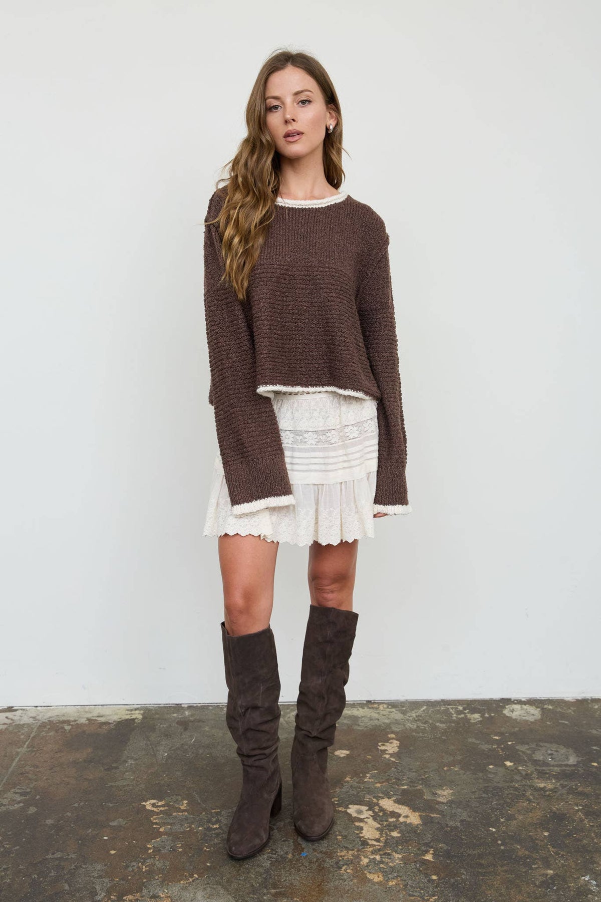 CONTRAST TRIM AND KNIT PATTERN LONG SLEEVE SWEATER