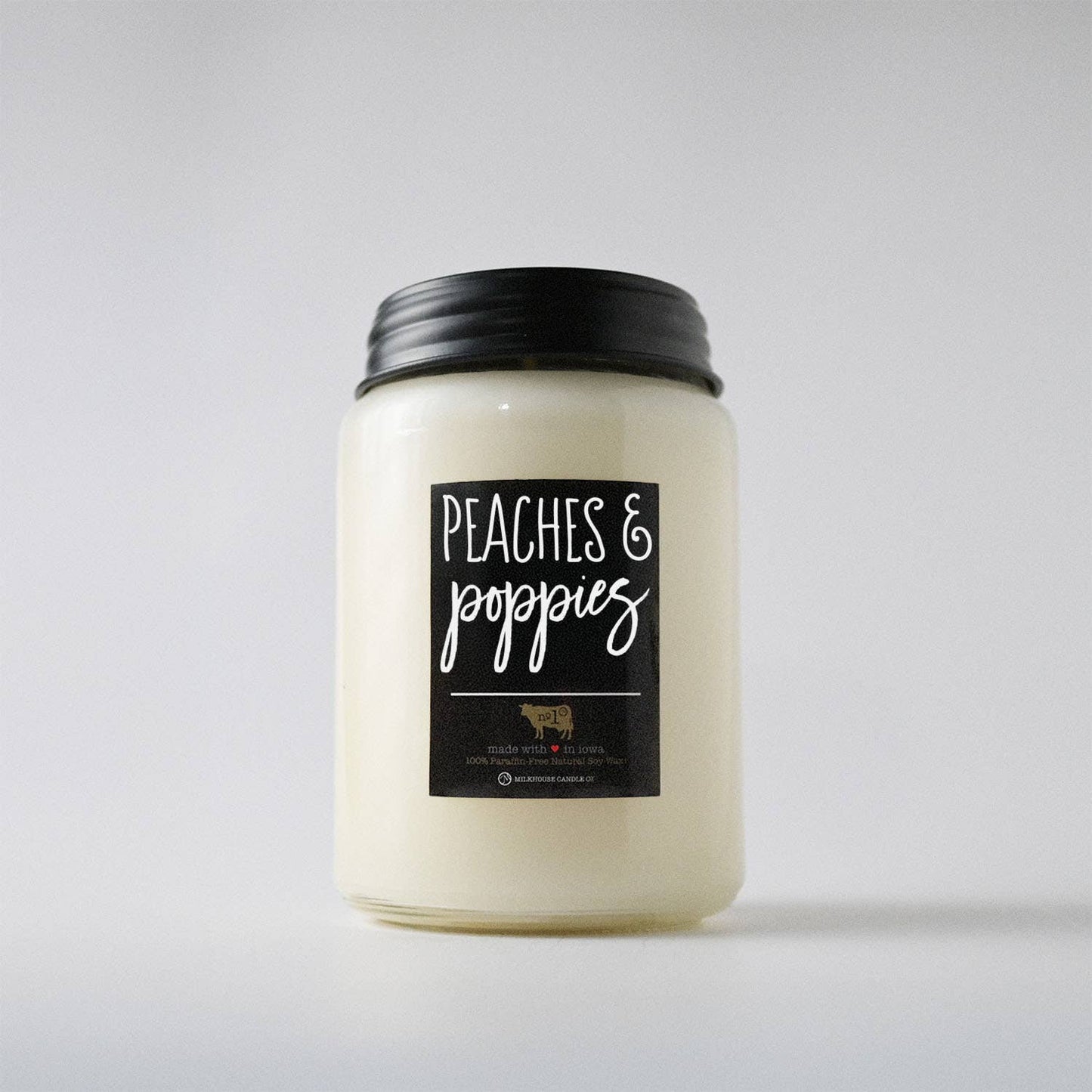 26 oz Farmhouse Jar Candle: Peaches & Poppies