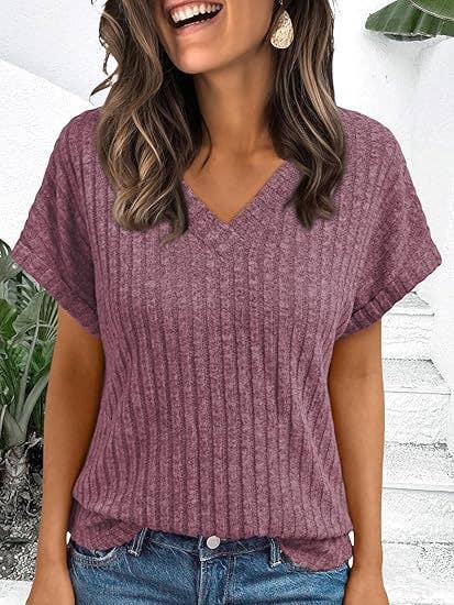Ribbed Knit V-Neck Top – Relaxed Fit Casual Summer Tee