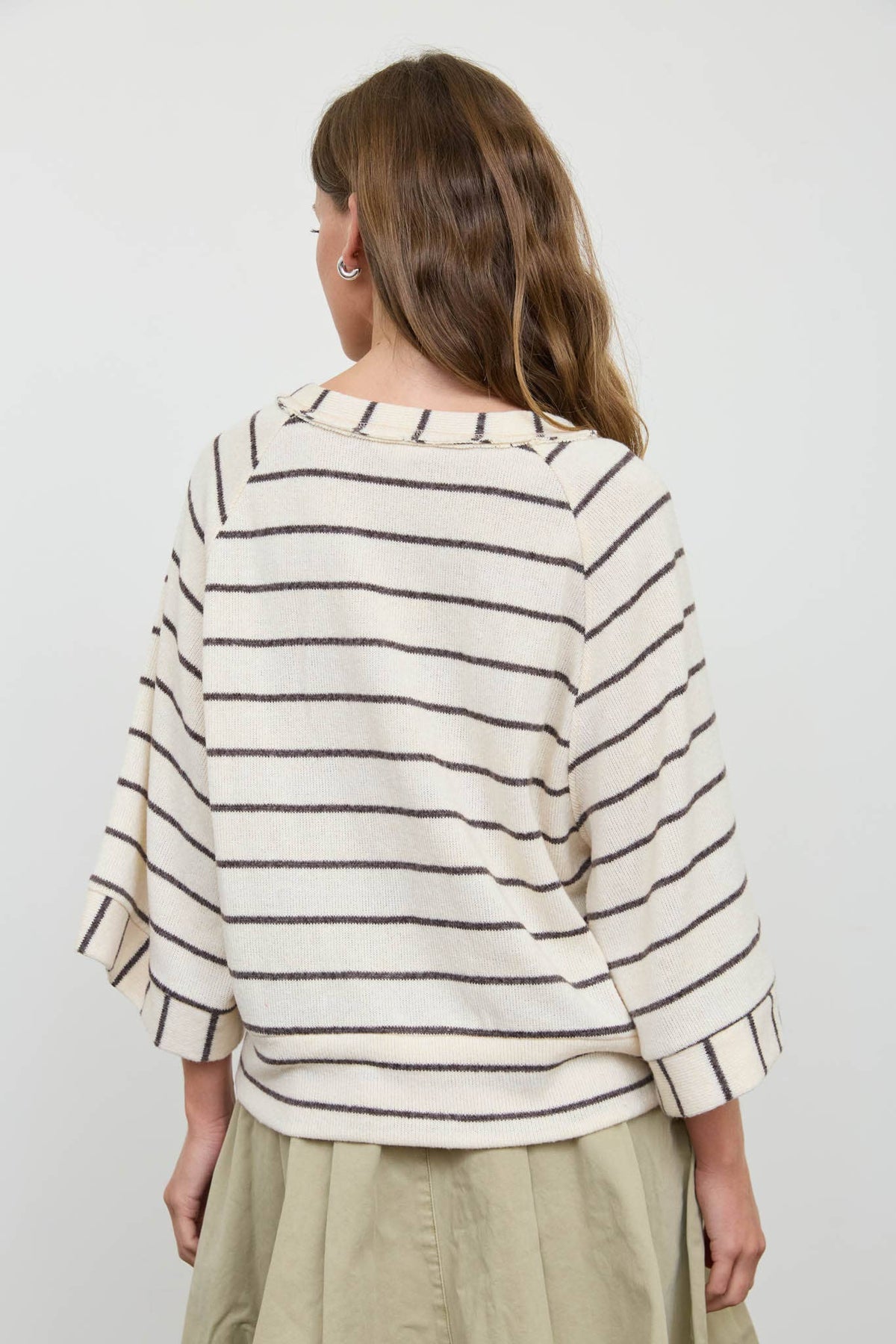 STRIPE HENLEY WIDE LONG SLEEVE KNIT TOP