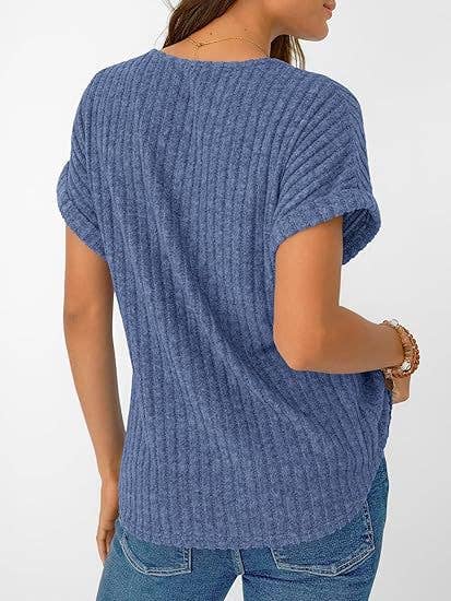 Ribbed Knit V-Neck Top – Relaxed Fit Casual Summer Tee